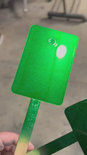 GREEN VELVET CANDY PEARL REVOLUTIONARY COLORS