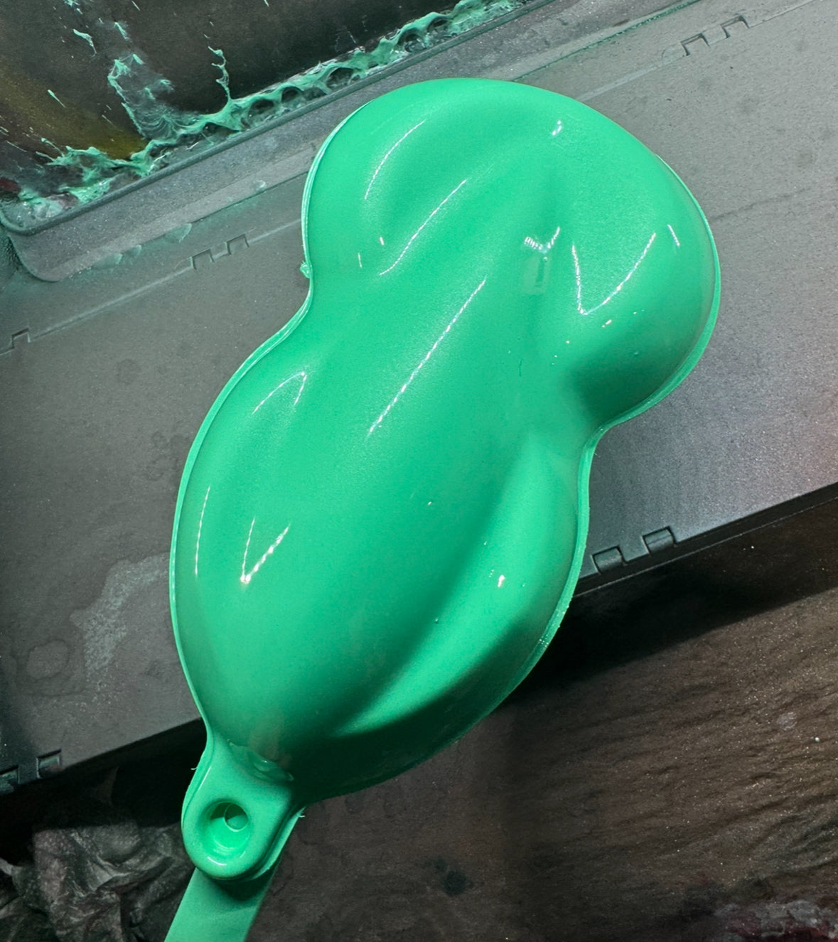 Phuck the GovernMint Pearl Revolutionary Colors | RevoltAutoPaint