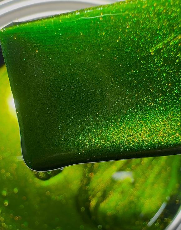 LIME 🍋‍🟩 GREEN VELVET CANDY PEARL REVOLUTIONARY COLORS