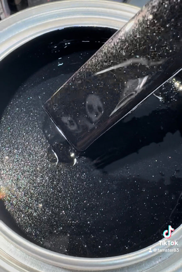 Back To Black 🖤 Metallic Revolutionary Colors