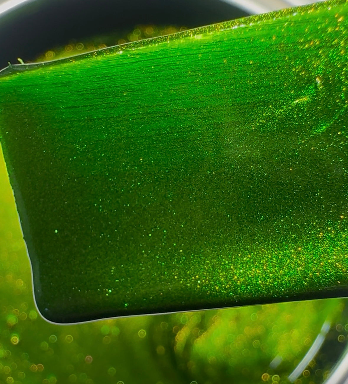 LIME 🍋‍🟩 GREEN VELVET CANDY PEARL REVOLUTIONARY COLORS
