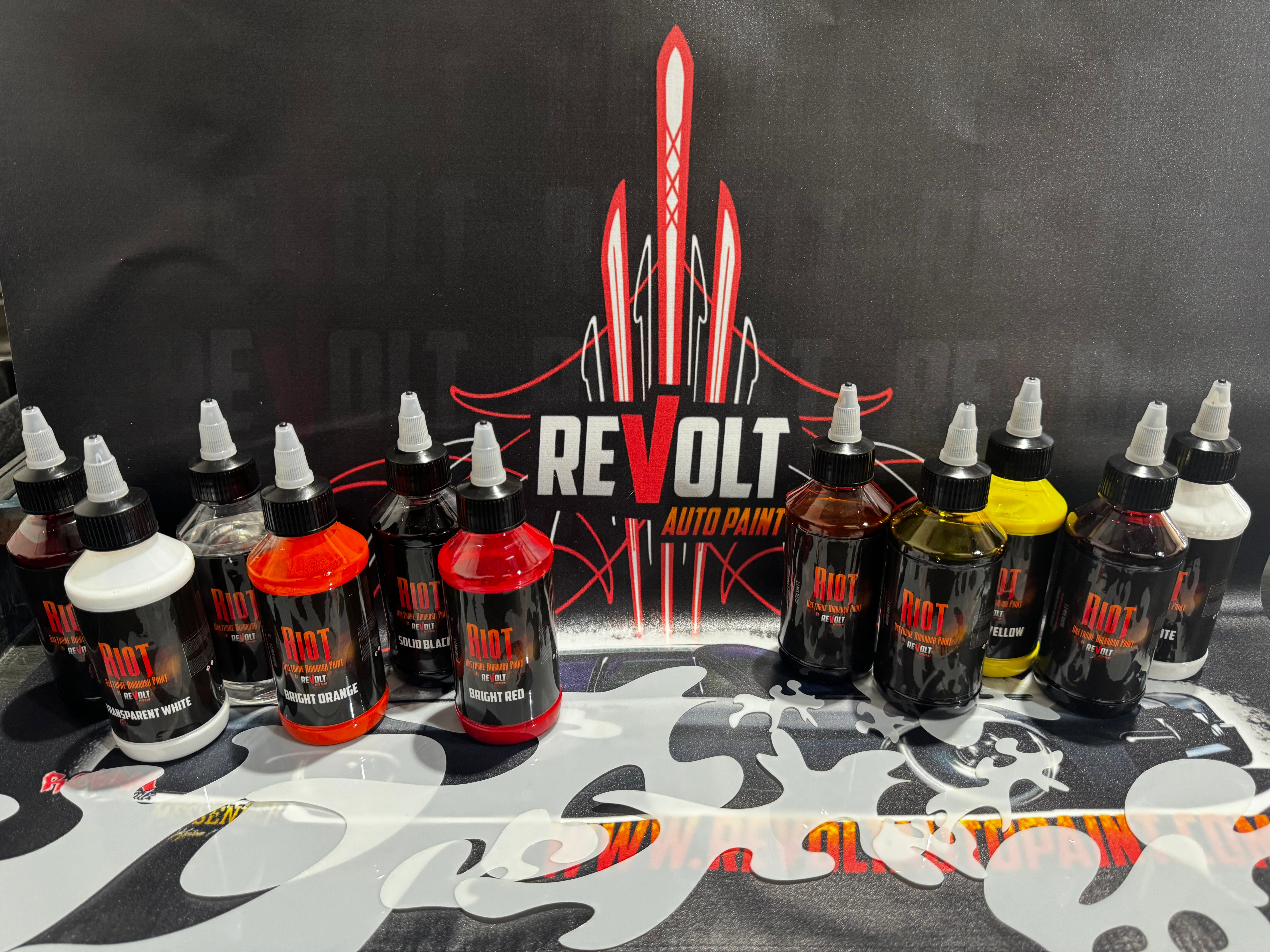 RIOT SOLVENT AIRBRUSH PAINT 🔥 REALISTIC FLAME KIT 🔥 4oz BOTTLES w/STENCILS