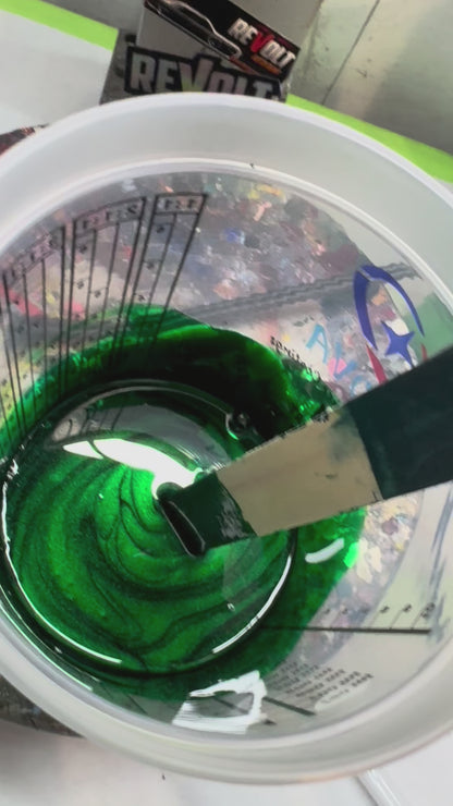 GREEN VELVET CANDY PEARL REVOLUTIONARY COLORS
