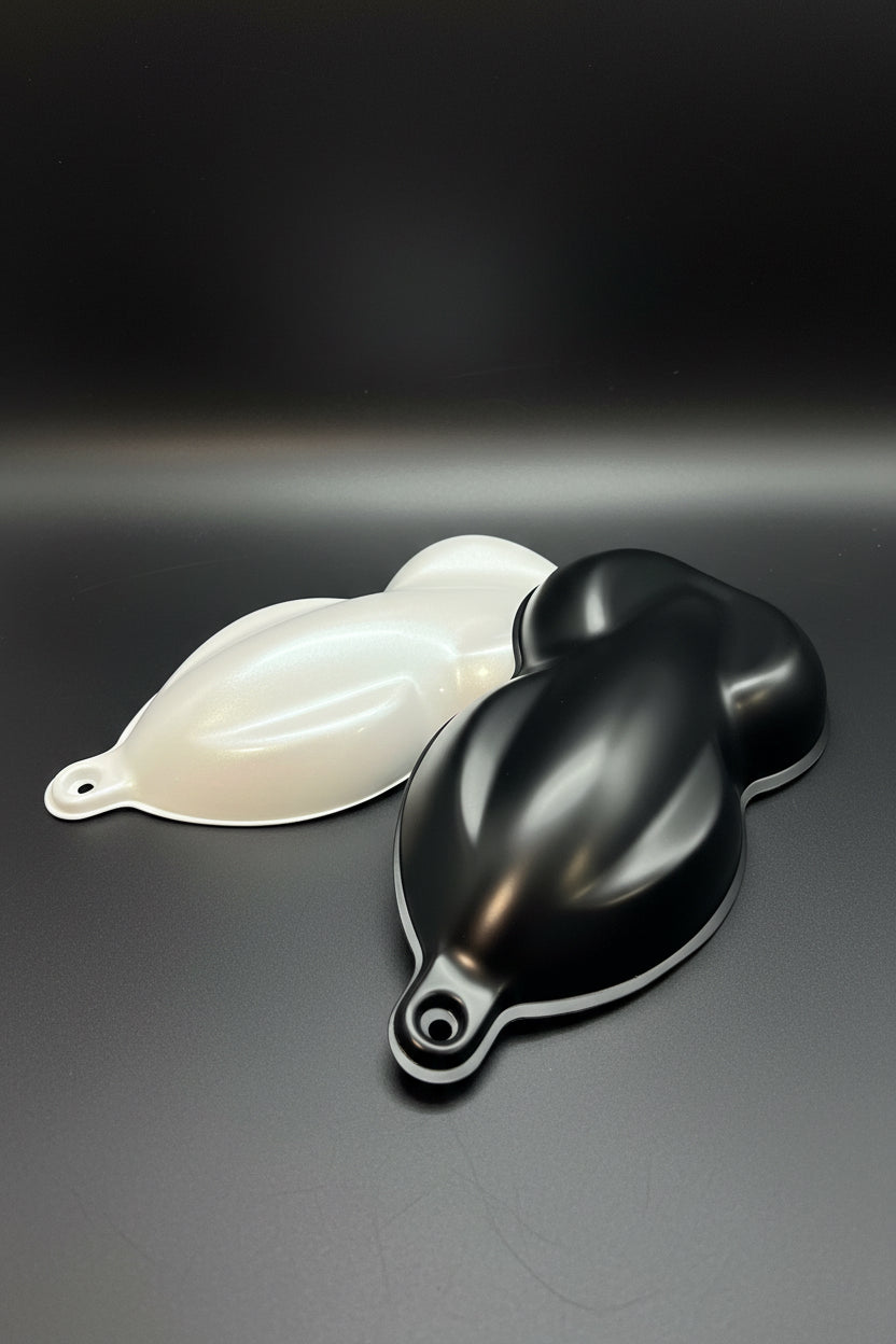 BLACK & WHITE SPEED SHAPES